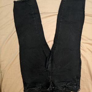 (1) pair black jeans